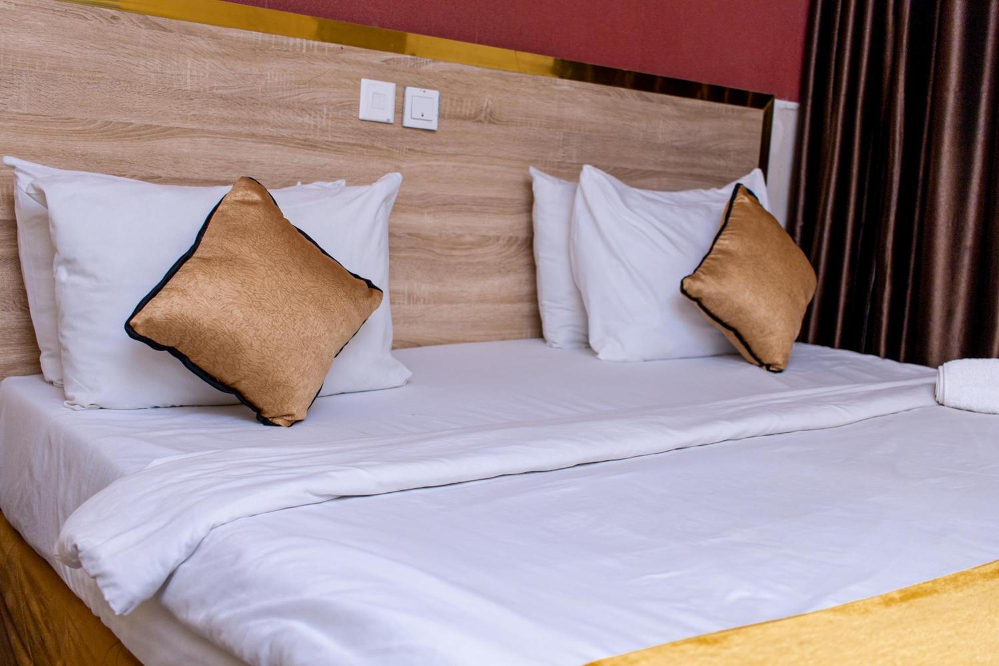 Royal Rex Hotels And Spa لاغوس المظهر الخارجي الصورة